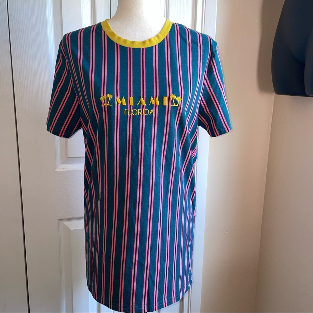 Valor collective Miami Florida T-shirt large